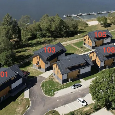 Male Lipno 1053 * Černá v Pošumaví
